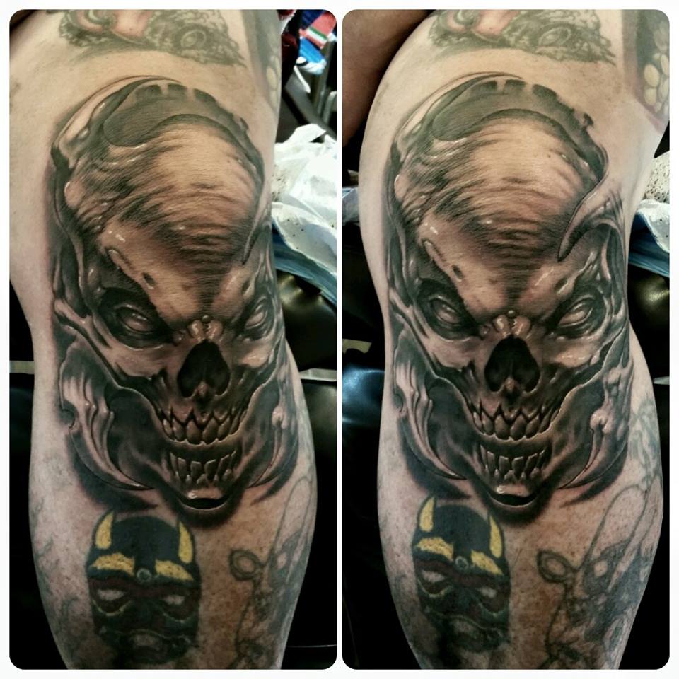 Knee Skull