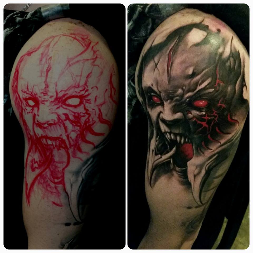 Shoulder Evil Face with Red